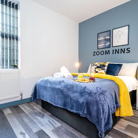Chic Studio Oasis, West Midlands! Apartment Бирмингам Екстериор снимка